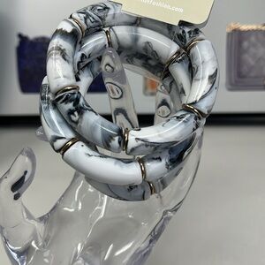 Bracelet 3 pieces nwt